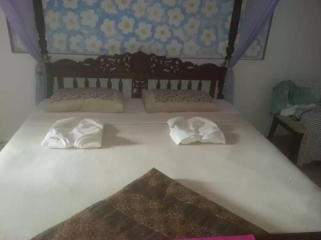 Solomon Beach Hotel Marawila Bagian luar foto