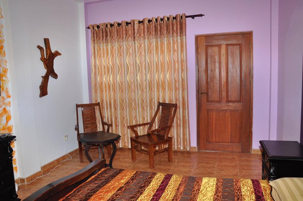 Solomon Beach Hotel Marawila Ruang foto
