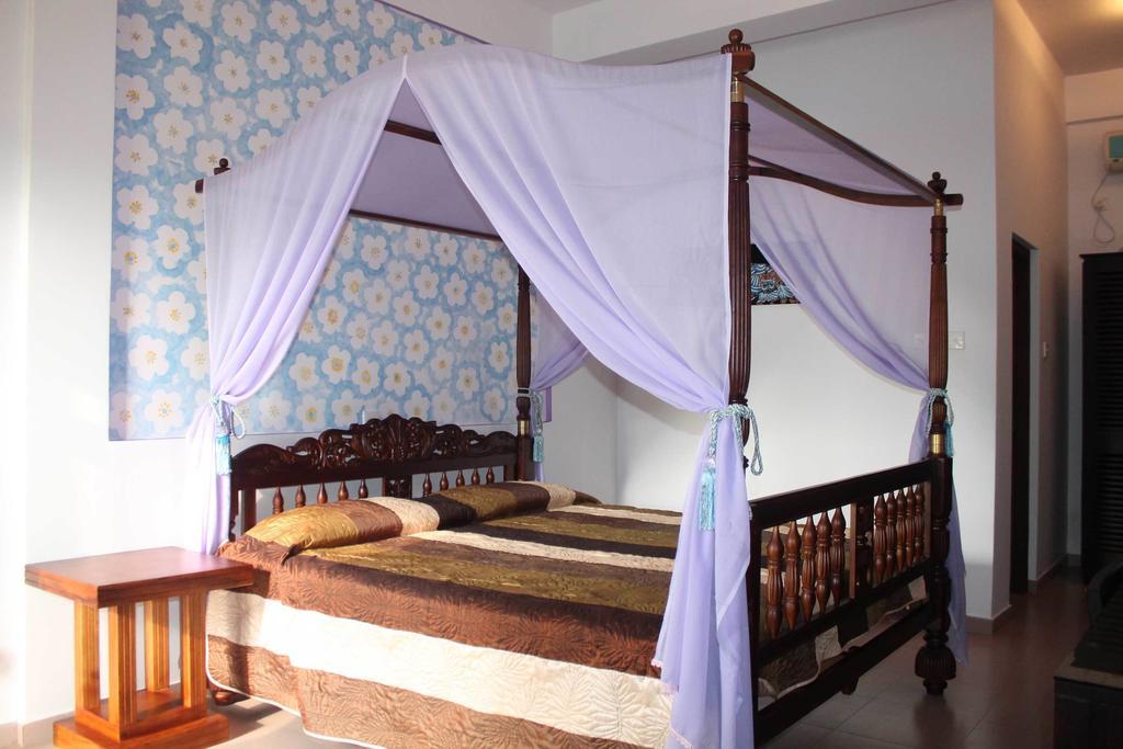 Solomon Beach Hotel Marawila Ruang foto